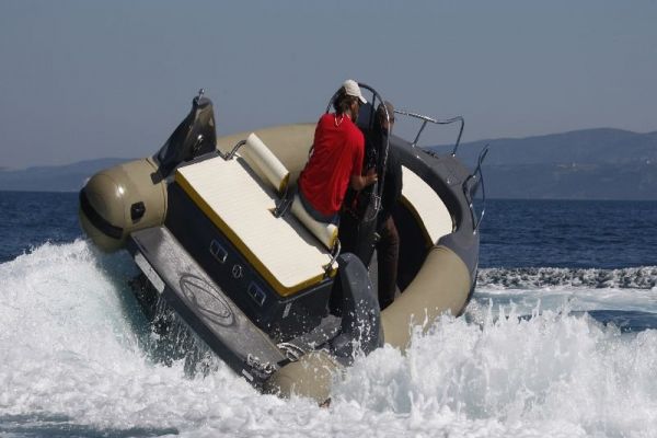 phoca-thumb-l-more20100430-bura-6-3-26C11F852E-992E-BD1F-6BB0-527451977DAF.jpg
